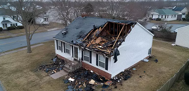 Why Choose Us for Selling Damaged House in Gering, NE?
